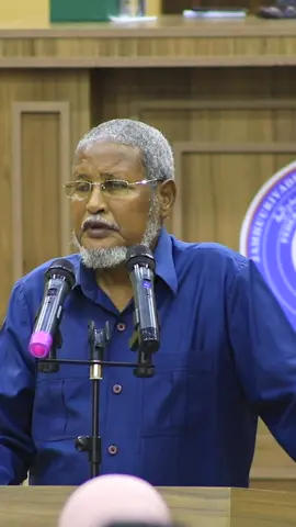 Sanatar Muuse Suudi Yalaxow “In qof kasta iska maqnaato ma ahan masuuliyadda naloo idmaday ee qof walba shaqadiisa si xalaal ah ha u guto.”#somalilandtiktok💚🤍❤ #somalitiktok12 #somalitiktok #somalitiktok2022🇸🇴🇸🇴 