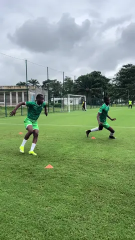 Pré Saison 2024-2025 Match amical 1 vs @stadedabidjanofficiel  #stellaclubdadjame #allezlesmagnans #Adjamé #football #Talent #pourtoi #foryou #cotedivoire🇨🇮 #ivoirien #abidjan225🇨🇮 #toutlemonde #sport #adjame #drible #full 