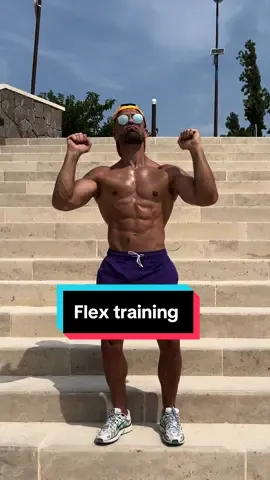 Flex training @SmartWorkout #resistancebands #training #fitnesstips #personaltrainer 