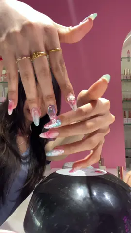 Come to @VICCI 💋 Beauty Bar again with me 💅💅 #viccibeautybar #nail #salon #fyp 