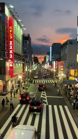 #roadtrip #train #mirror #fyp #relaxmejapan #calmingvibes #friday #foryourpage #nightview #tokyo #japan #shinokubo #beautiful #scenery #onemillionaudition #yellow #sunset #followme #for #morevideos 
