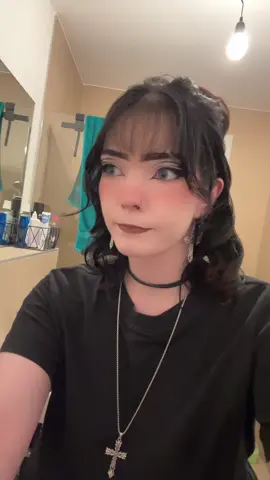 He’s always so disgusted. #egirl #alternative #twilight #edwardstinkyface #altgirl 