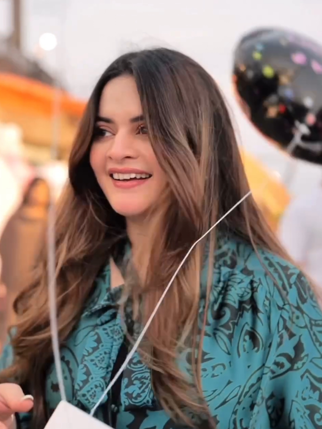 Minal and her family on Miral's birthday #for #foryou #amalmuneeb #aimankhan #minalkhan #fyp #viral #trending #freeplastine 