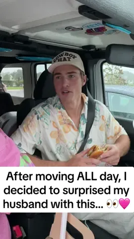 We just moved into our new house and after a long day of unpacking I decided to surprise Zach by taking him to @Slim Chickens to get the Dill Pickle chicken sandwich! 😍 it was 10/10! Comment below what you rate it 🤪 #WeAreABigDill #SlimChickensPartner