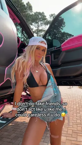 I keep my circle small for a reason 😏 #fakefriends #trucktok #florida 