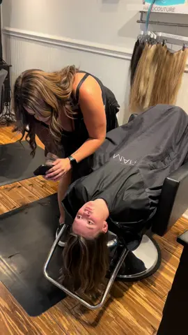 #CapCut #pictures #salon #hairday #funinthesalon #hairstylist #fyp #letstakesomepictures 