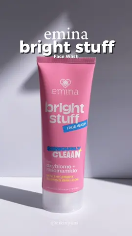 Cocok bgt buat pelajar #emina #eminabrightstuff #eminacosmetics #facewash #skincarepelajar #fyp #cuanbersamaparagon 