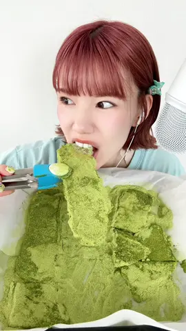 抹茶氷思ったよりうまちぃ🕺 #mukbang #asmr #咀嚼音asmr #モッパン #抹茶氷 #抹茶 #macha #CapCut 