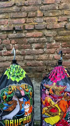 Gak nyeni gak asik bolo #fyp #romosangkar #kicaumania #kicaumaniaindonesia #lovebirdmania #lovebirdfighter #lovebirdkonslet #sangkarburung #romosangkarindonesia #sangkar #sangkarnyeni #kicaumanianusantara #sangkarkicau #sangkarlovebird #enggasilauenggmau 