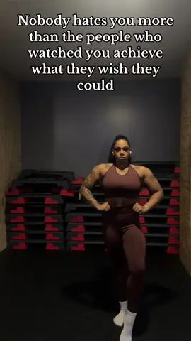 Got a million and one haters and they all can kiss my… #w#workoutb#bodybuildings#strongs#strengthm#muscleg#girlswholift#w#weightlosstransformationp#physiqueg#gymgirlg#GymTokg#gymp#powerliftingd#deadliftf#fypu#uk#liftingz#zyxcba 