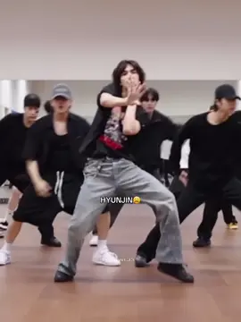 100% body control #hyunjin #hwanghyunjin #JJAM #straykids #skz #hhswij3 #kpopfyp #fyp 
