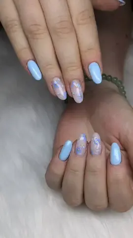 Blue Summer 🩵☀️  gearbeitet mit den Produkten von @mecosmeo_cosmetics   verwendete Produkte  🩵 Primer 1  🩵 Rubber Base  🩵 Fibergel pink Glitter  🩵 Fibergel Babyboomer  🩵 Pastell Blue  🩵 Classic Blue  🩵 Meogold  🩵 Perfect Gloss  #fy #nails #beauty #diamondbeauty #teamdiamondbeauty #mecosmeo #mywork #berlinnails #naillove #summernails #flower 