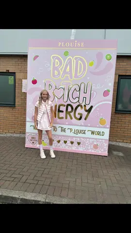 Best shopping trip today @PLOUISE what amazing shop and milkshake 😍🩷#foryoupage❤️❤️ #plouise #spoiled @Pink Island MCR #plouise #plouisemakeup 