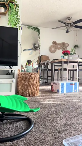 Replying to @Paola Mancilla His needs are met ❤️❤️❤️❤️ #spinningchair #spin #spinning #sensory #2yearsold #2yrs #babyaxelito🌟 #baby #toddler #momof3 #MomsofTikTok #TikTokShop 