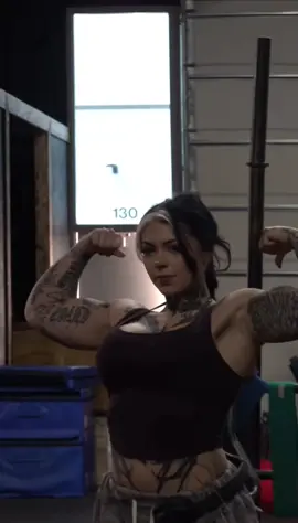 #trending #priceshoeszacatecas #gymnastics #musculação #sapphire #gymgirl #berny420 #ceciliadurannavarro #Fitness #tattoo 