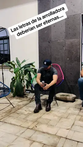 Tan disponible para mi 🙄        #laarrolladorabandaellimón #cover #karaoke #jorgemedina #diego #crespo #viral #regionalmexicano #desamor #noches #musica #fyppppppppppppppppppppppp 