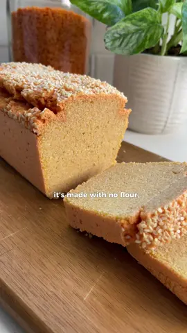 🧡🍞4 ingredients lentil bread @healthy_floflo Reasons to love this recipe: ✅ gluten free ✅ easy to make ✅ lentils are a great source of protein and fibre ✅ no yeast ✅ budget friendly ✅ only 4 simple ingredients  Ingredients for ~10-12 slices: ▪️400g red lentils (from dry) ▪️2 tbsp baking powder  ▪️60ml oil ▪️5g salt Instructions: 🍞the night before, add the lentils to a bowl and add water in it so the lentils are completely submerged. Leave it to soak overnight. 🍞Rinse the lentils well under water, use a sieve. Let the water drain completely. Make sure to remove the water completely.  🍞 Once all the water has drained off, add the lentil into the large bowl of @Magimixuk food processor (mine is 3200XL), it takes second with this machine ✨ Then add oil, baking powder and salt. 🍞Blitz, scrape the sides with a spatula if necessary and blitz again. When you reach the consistency you see in the video, transfer the lentil mix into a baking tin (with baking paper in it). I added a sprinkle of sesame seeds too, but this is optional.  🍞Bake at 180C for 55mins to 1 hour. Once it is ready transfer the bread onto a cooling rack and let it cool down. I used this bread almost every day the past weeks, I love it! I hope you will too. 🌟Tip: I love to bake a slice of my lentil bread into the air fryer for 5-6mins at 180C, I think it taste even better and it makes a little flavoursome crust which I think is taste so unique! ❄️Storage: Store the bread in an airtight container at room temperature for up to 2 days, or in the refrigerator for up to 5 days/ a week. It freeze well: defrost at room temperature and when you are ready to eat it I would recommend popping in the oven or air fryer for a few minutes👌🏼 As you probably have noticed I've teamed up with @magimixuk and I'm so excited about it! Three years ago, I bought a Magimix food processor and have used it almost every day since. It felt like a big splurge at the time, but it was totally worth it! It's made cooking so much easier and opened up so many new recipes for me, like this lentil bread.