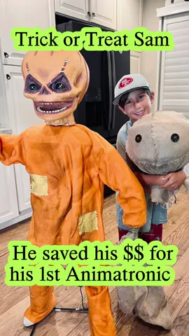 🎃 We are just warming up!  His first year aaving his $$ for his very own animatronic @Spirit Halloween  #trickrtreatsam #samanimatronic #halloweenanimatronics #trickrtreat #spirithalloween #spirithalloween 