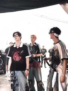 riki : sok atuh mangga ketua hela #heeseung #sunghoon #ni_ki #enhypen 