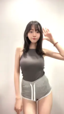 第六秒怎麼了⋯#單身 #03 #推薦 #流量 #pfy #dj @TikTok @抖音流量傳播員（台灣🇹🇼） @流量傳播員 