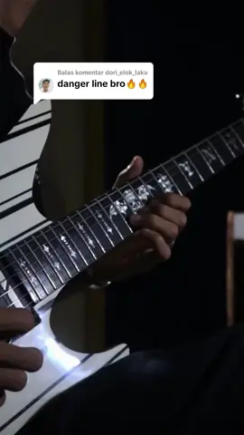 Membalas @dori_elok_laku Nah Danger Line done broku🔥🔥🔥Avenged Sevenfold - Danger Line Guitar Solo Only #avengedsevenfold #avengedsevenfoldcover #aenjedreborn #synystergates #guitarsolo #dangerline 
