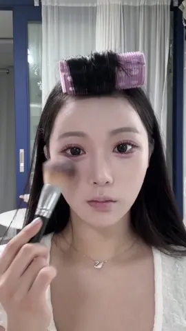 오랜만에 데일리 메이크업🖤 제가 사랑하는 에이프릴스킨 매직스노우 쿠션 3일간만 최저가 오픈입니더! #에이프릴스킨 #쿠션추천 #틱톡뷰티 #메이크업 #올리브영 #07 