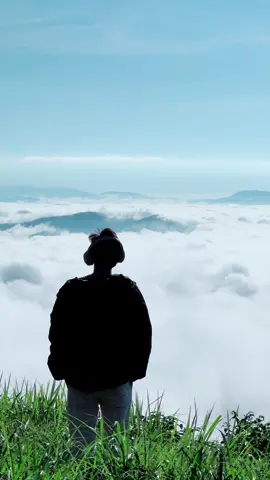 Anh lại muốn cùng e đi về nơi bình yên và nắng trời... #cuongdireviewkontum #reviewkontum #dulichmotminh #kontum #sănmây #xh #bìnhminh #chưtankra 