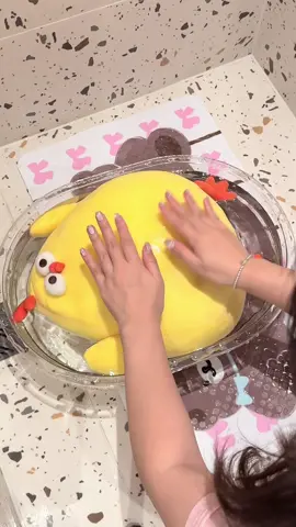 Bath time 🛁🐥 #miniso #minisodundun #bathtime #plush #softtoy #foryou 