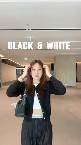 เเต่งตัวโทนขาวดำ 🖤🤍 #TikTokShopFashion #tiktoklooks #OOTD   @nnatprt  @nnatprt  @nnatprt 