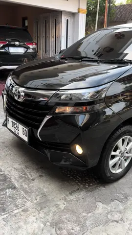 Avanza G 1.3 2019 Manual - nopol asli H tgn 2 dari H ke H  - pajak panjang bln 6 ,tidak di blokir - km 25rb record service Nasmoco - garansi bukan Eks Rental / Grab - kaca film 3M full / cover jok di lapis - ban semua msh bawaan pabrik - ban serep blm pernah turun - manual book / kunci cadangan ada - dokumen komplit / toolskit lengkap Lokasi Ngluwar ,Perbatasan Jogja - Magelang untuk detail harga ,foto ,video bisa WA / Telfon nomor di bawah ! ( 0823 3333 1942 ) #jualbelimobil #jualbelimobilbekas #jualbelimobiljateng #mobilsecond  #mobilbekas #jualbelimobilsecond #jualbelimobilbekasberkualitas #jualbelimobilbekasmurah #jualbelimobiljogja #jualbelimobiljateng #jualbelimobilsolo #jualbelimobilsemarang #jualbelimobilmurah #jualmobil #jualmobilmurah #jualmobilsecond #jualbelimobilmagelang #avanza #toyota #venturer 