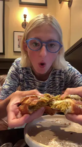 CROISSANT AND COFFEE TASTE TEST #fyp #youtube @noa, a café 
