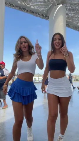 what’s you favourite football team?#fyp #twins #twinsoftiktok #OOTD #OOTD @ocean helicopter rescue @Pariya 