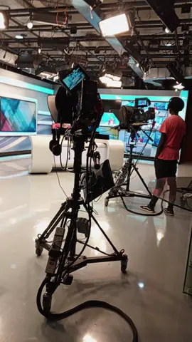 9pm News bulletin preparations #tvproduction #news #cameraman #bbcnews #viral #kenyatiktok #viralvideo #trendingvideo #fyp #journalism #newsanchor 