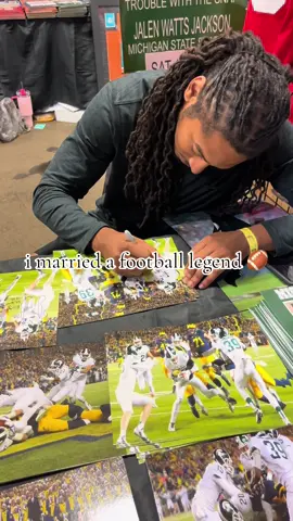 We had a football signing this weekend at the jackson county fair 🎡. #football #teamwork #wife #WeekendVibes #michiganfootball #michiganstate #jalenwattsjackson football michigan state jalen watts jackson 