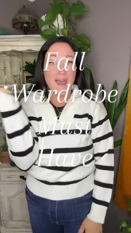 Ok this sweater is kewwtttt!! Check it out in the orange cart below!! Its nice and soft! Perfect for fall days at the field!! #fallootd #falloutfit #fallsweater #fallready #OOTD #momfit #sweaterweather #stripedsweater 