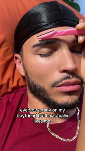 honestly i was expecting this reaction but it still broke my heart 😭 #creatorsearchinsights #couplegoals #relationshipgoals #prank #coupleprank #healthyrelationship 