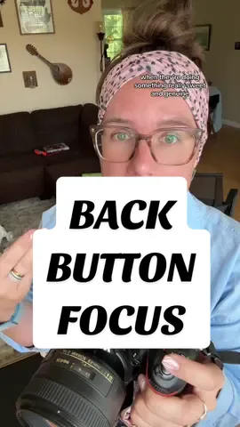 How to use back button focus. Taking pictures of moving subjects and making sure your focus is as sharp as a tack is easy when you have enabled this custom setting! #focus #infocus #photography101 #photographyeveryday #photographersontiktok #photographytricks #photographersoftiktok #camerasettings #learningphotography #roadto10k #cameracontrol #cameratricks #cameratips #beginnerphotography #canon #nikon #cameratip #iso #shutterspeed #naturallight #aperture #creativephotography #familyphotos #familyphotographer #familyphotography #portrait #portraitphotography 