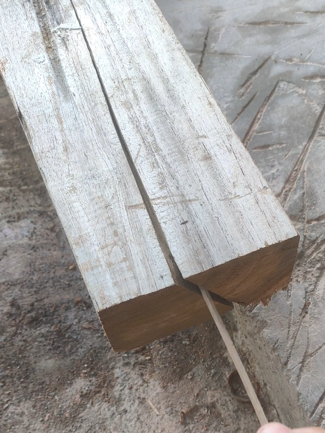 Apakah pengrajin di luar menggunakan teknik ini? Saya telah menggunakan metode ini sejak lama. Cara menambal kayu yang retak.