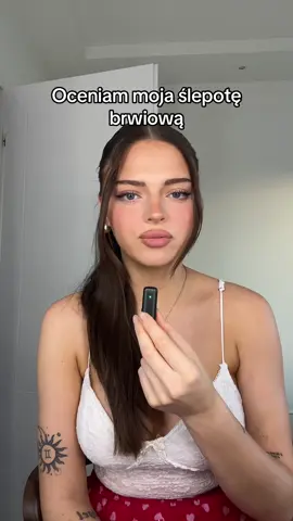 prosiliscir o film ze slepot brwiowych i oto on 