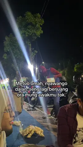 Semangat pejuang nafkah keluarga #storyjowo #katakata #motivasi #jowopride #jowostory #jowosad #sadvibes #fyp #fypシ #fypシ゚viral 