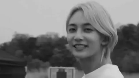 I posted this 2 years ago when the announcement about him enlisting in 2024 came out, sadly the time has come na talaga. But hey it’s okay 2 years lang yan kayang kaya natin yan antayin. Let’s just pray for his safety and good health. We will wait for you our Jeonghaniee 🫶😭 #jeonghan #yoonjeonghan #seventeen #fyp 
