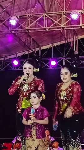 Spesial Perform Nisa Salindry Bersama CS Mayangkara Di Acara Gebyar Semarak Desa Sumberejo. . Lokasi Titik 0 Sumberejo. Desa Sumberejo, Kec. Pabelan, Kab. Semarang Minggu, 11 Agustus 2024 . #nikensalindry #nikensalindryterbaru #sanidynusantara #sanidylampung #nikensentertainment 