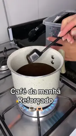 Fazer pão assim é um caminho sem volta ❤️ #cafedamanha #receitasimples #cafe #fy #donadecasa #pao #viralvideo #trabalho 