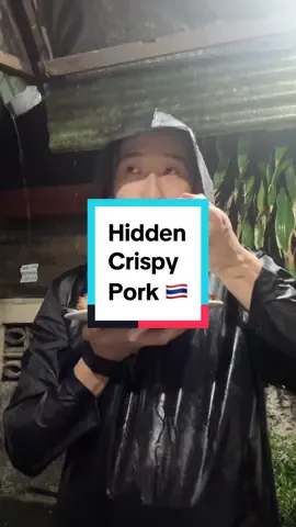 Hidden Crispy Pork in Thailand 🇹🇭