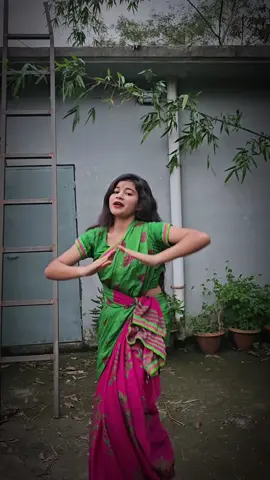 Ooo aithya song🎶 #dancecover #oldvideo #nodi #foryou #foryoupage👑 #viral #fypシ #dancer #new @TikTok Bangladesh @TikTok 