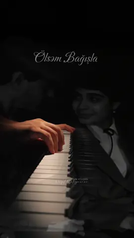 “Ölsəm Bağışla”  #ölsəmbağışla #vüsalsüleymanov #pianoclasss #fəxrəddinmanafov #eminsabitoğlu #fyp #keşfet #piano #pianist #pianocover #piyanist 