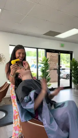 Replying to @ohmypiggies  itty bitty commitee!! Couldnt find a tiny comb but i did find a tiny blowdryer!🤣🤣