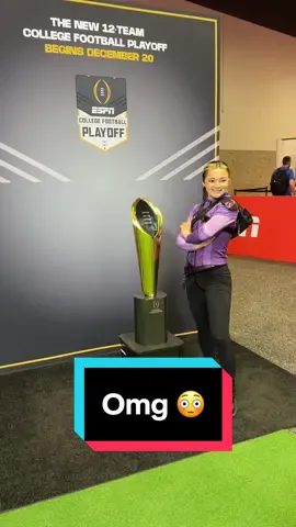 D23 Vlog!!! Welcome to my Gen Z vlogs about my life 🤪 #D23 #disney #cosplay #disneyvlog #vlogged #GenZ @@FILMTOPIA @dom 🍉 @April @♡ Hannie ♡ 