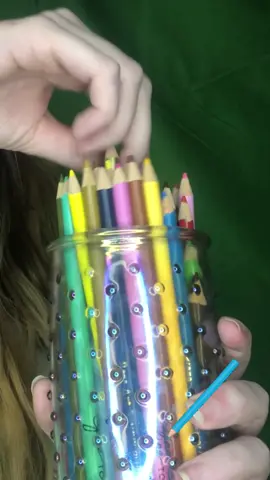 Colored Pencils Pick My Eyeshadow Challenge 🖍 @Beauty Creations Cosmetics  @Nomad Cosmetics  #coloredpencilspickmymakeup #coloredpencilschallenge #makeuptrend #makeuptutorial #makeupvideo #makeuplook #makeup #makeupmondays #instagramcollab #eyeshadowtutorial #eyeshadowlook #eyeshadowvideo #beautycreationscosmetics #nomadcosmetics 