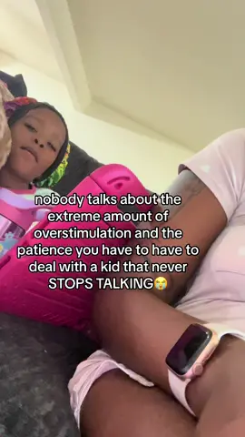 bring yo best talker and Aleiya gone OUT TALK THEM FR 😮‍💨like i answered everyyyyyy question she had and she STILLLLL had more to say 😭😭 i was trynna edit a video i was like OMMMMGG#talkative#overstimulation#youngmom#girltwin#fyp#goinginthedump#talk#energy#momlife#talkingtoddler 